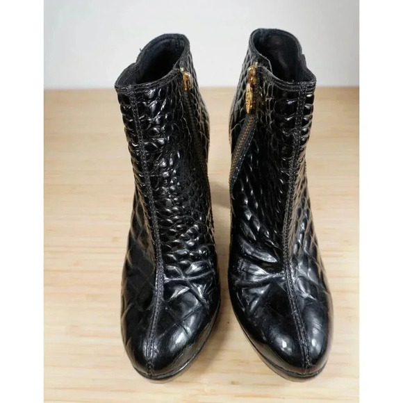 Women’s Tory Burch Leigh Croc Embossed Ankle Boots Size 7M Patent Leather *AS IS - Picture 2 of 11